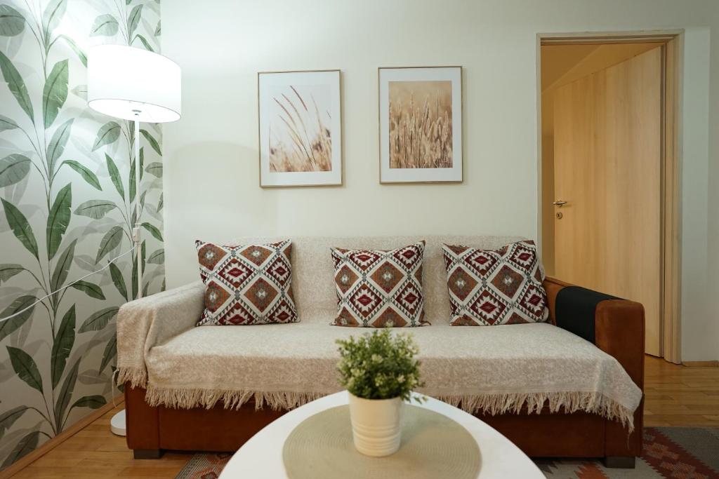 Belgrade Sky Apartment - 2