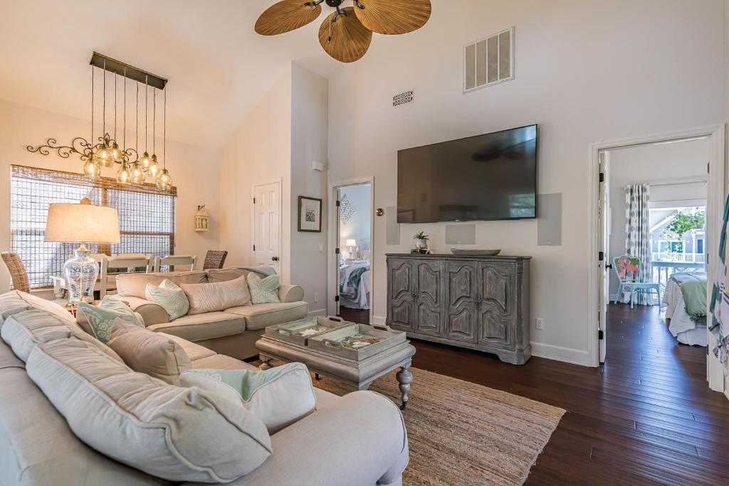 New Listing! Home on Davis Love, Fripp Island