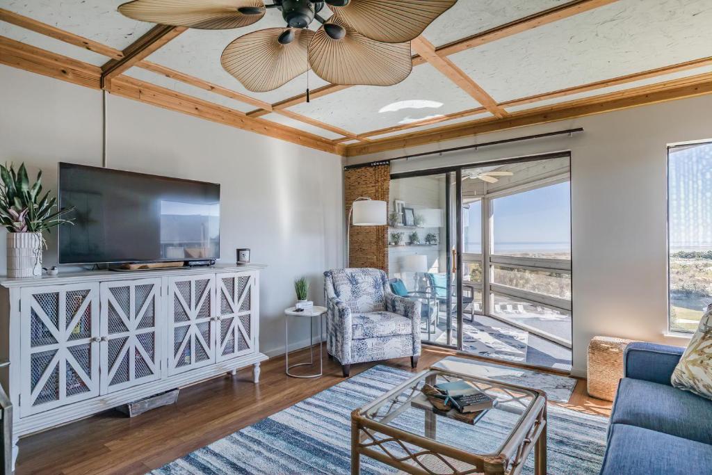 Stunning Views - Pool and Ocean Views - Harbor Island Beach House, Harbor Island