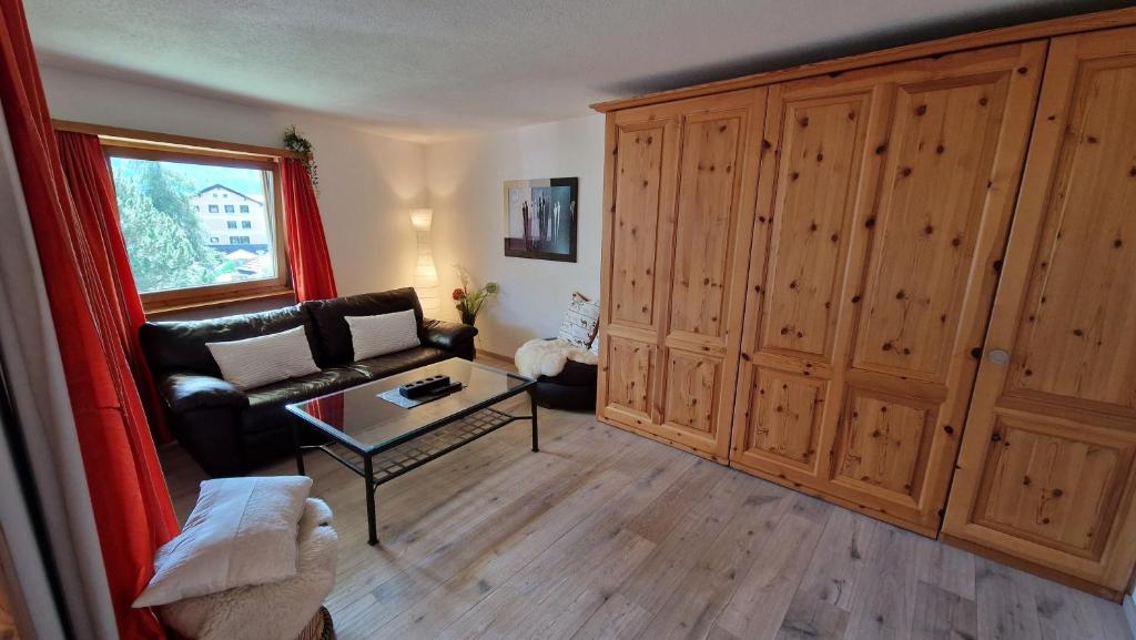 Chesa Bellaval, Haus la Vuolp 2 1 2-Zimmerwohnung - 2