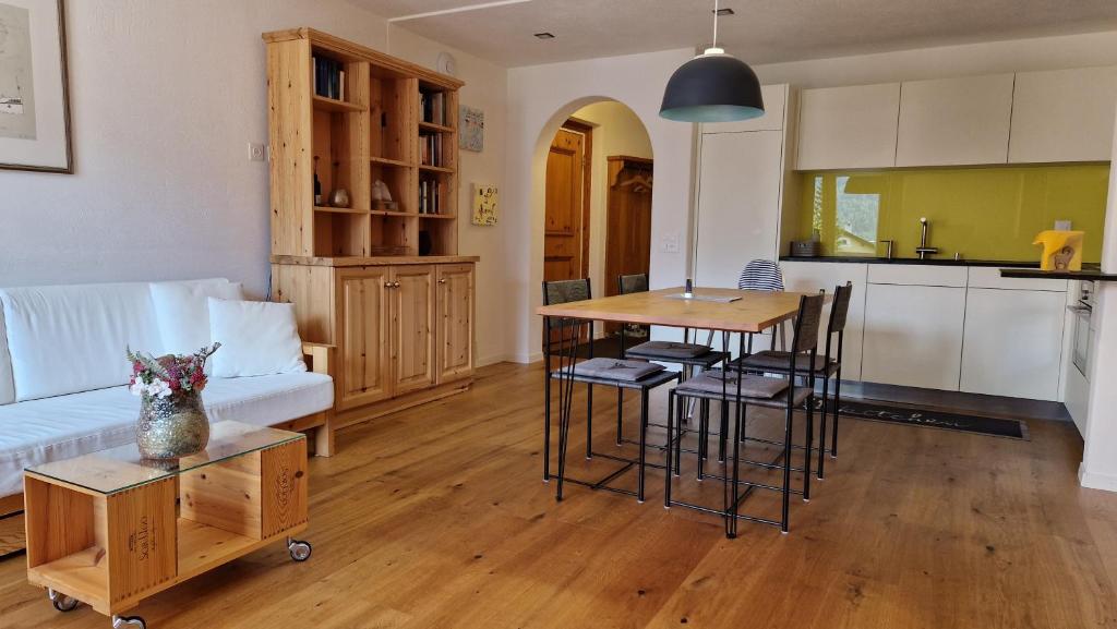 Chesa Bellaval, Haus Leivra 2 1 2-Zimmerwohnung - 4