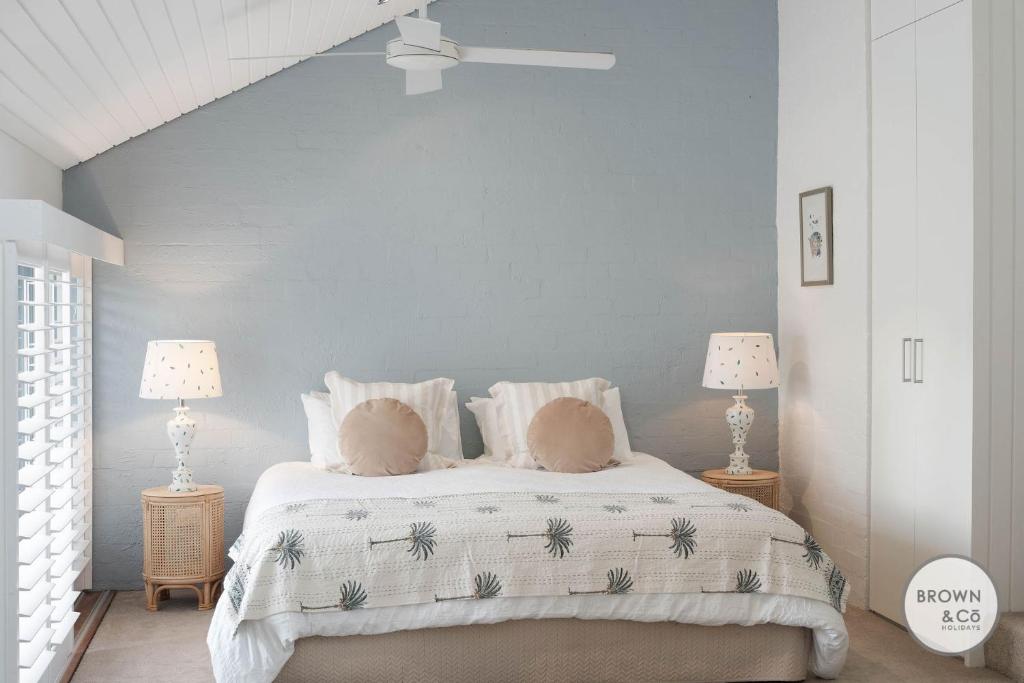 Alice Bayona 7 - Little Cove, Noosa Heads