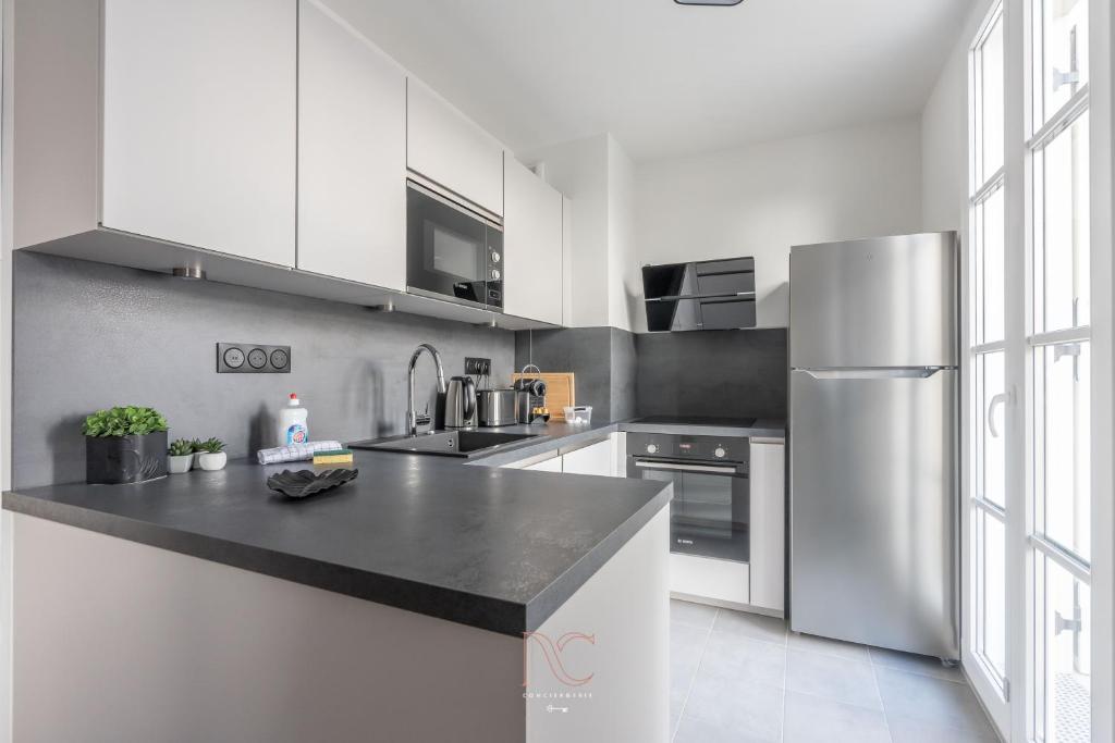 Disneyland-Paris, 6 personnes, Parking, Wifi - 3