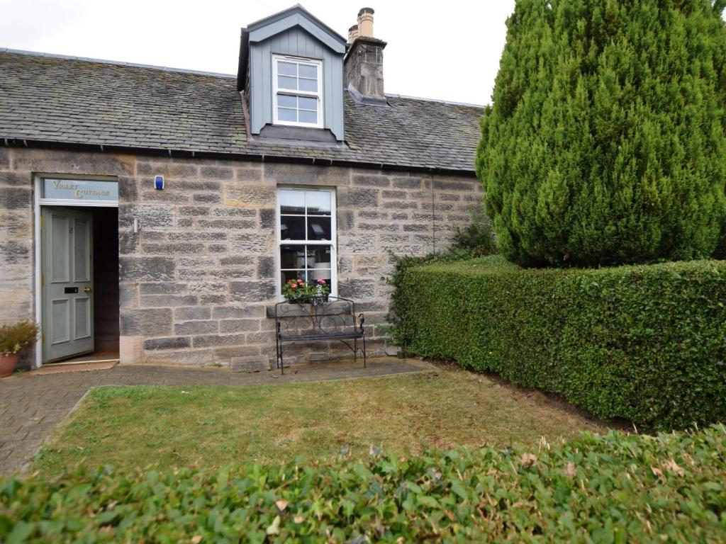 2 Bed in Edinburgh 83967