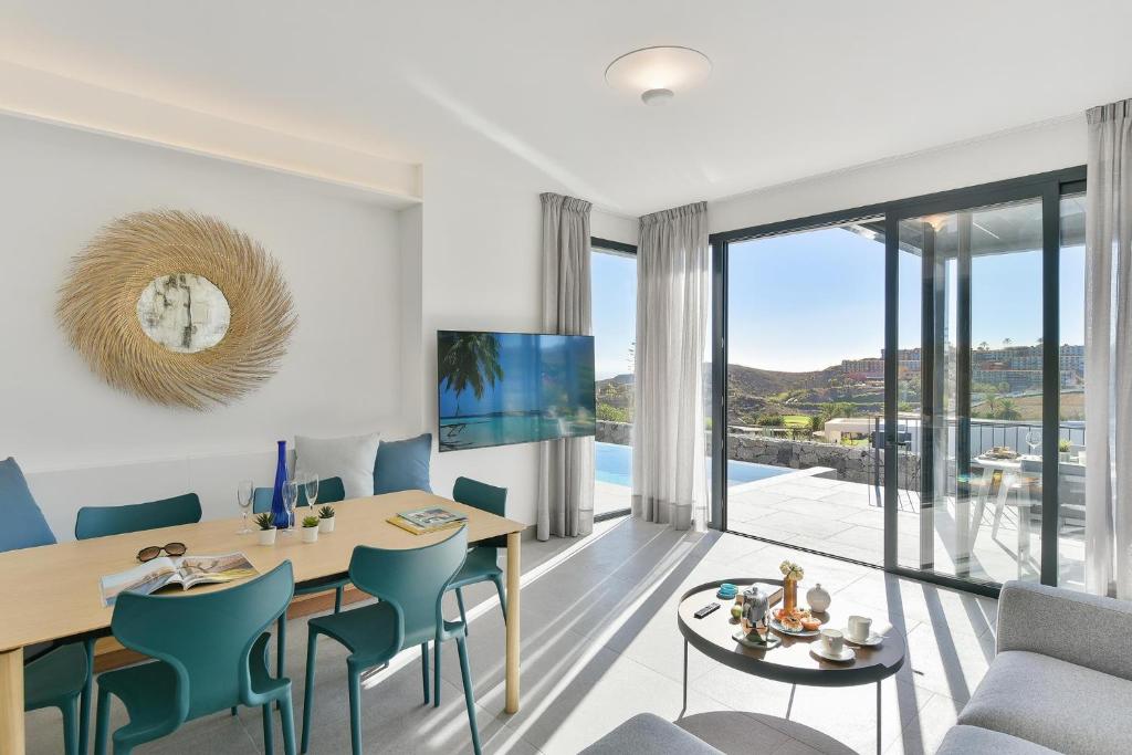 Las Yucas 1 by VillaGranCanaria - 2