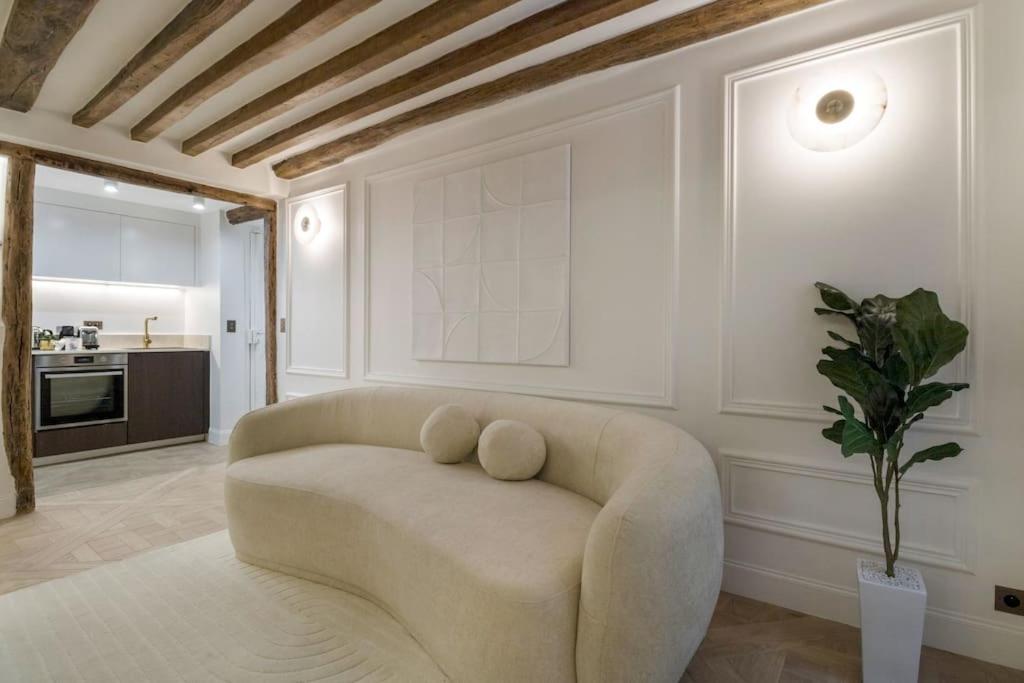 Suite luxueuse Palais de l'Elysée Faubourg Saint Honoré - Paris 8e - 4