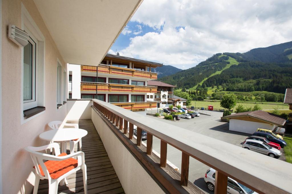 Apartmenthaus Brixen & Haus Central photo