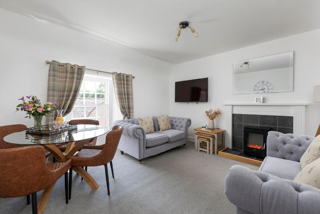 Stableyard Apartment: Drumlanrig Castle photo 7