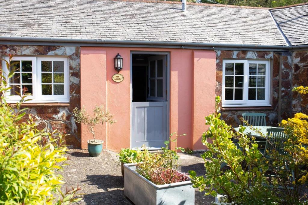 The Linhay, Hartland