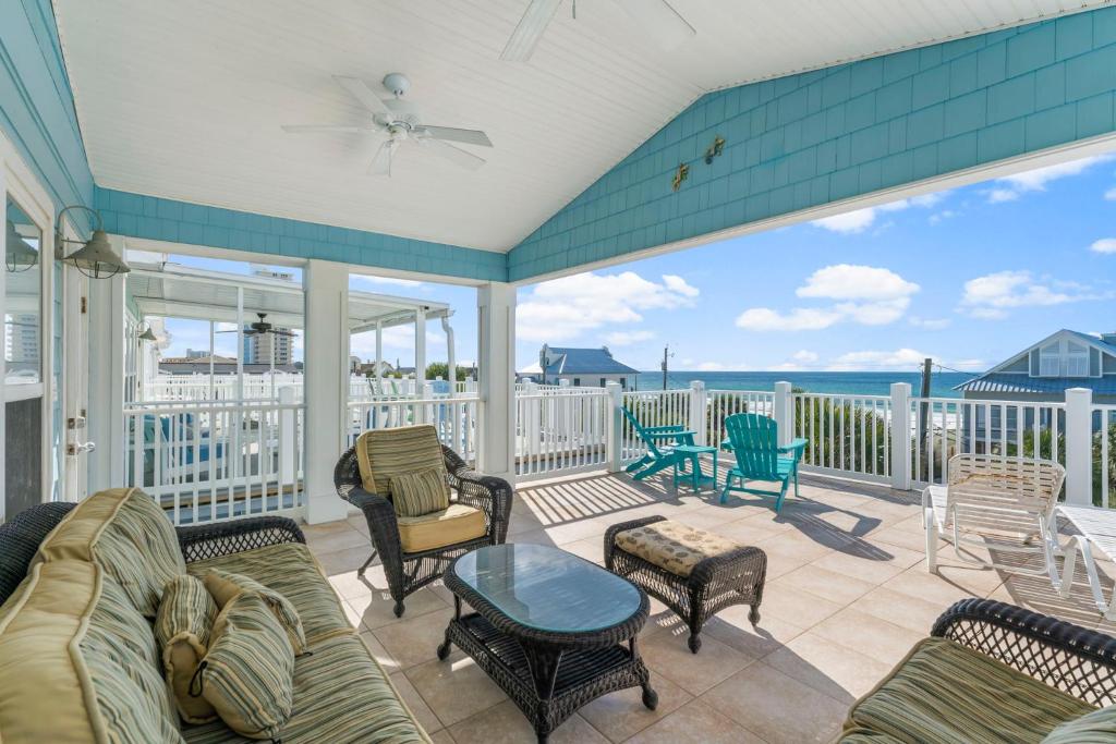 Spectacular Gulf Views w/ PRIVATE POOL! Remarkable 3BR 35BA Bedding for 12!, Panama City Beach