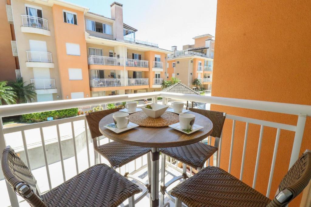 Excelente 02 dormitórios - CE01I, Florianópolis