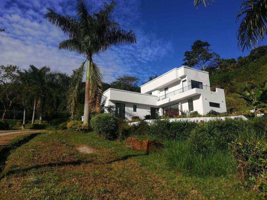 Acogedora Casa de campo en la Vega - 1