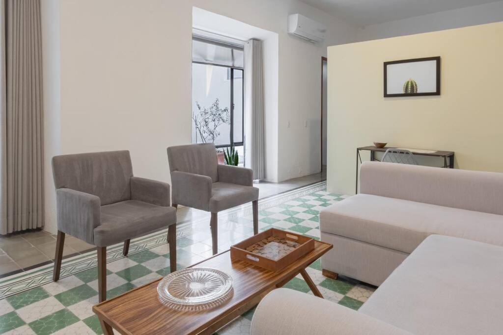 Casa Monarcas - María Teresa (with AC) - 5