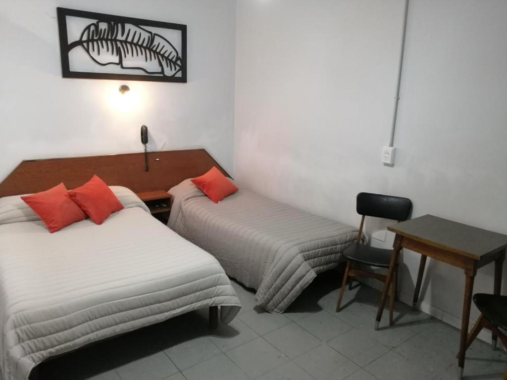Suite en Hotel Omega Palermo - 3