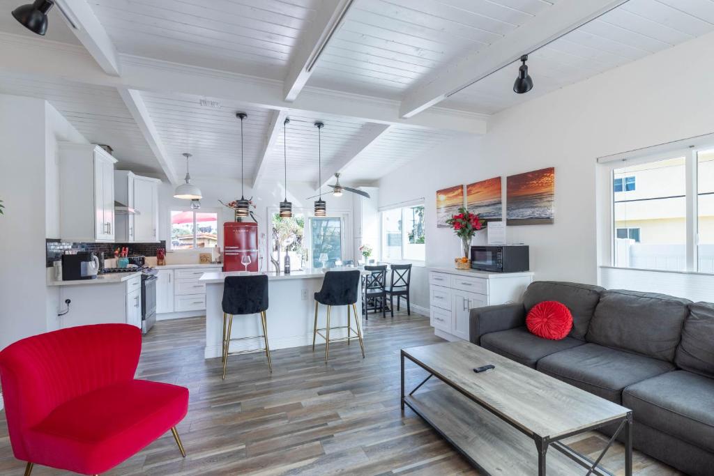 Bright Ocean View Escape Unit #1, San Clemente