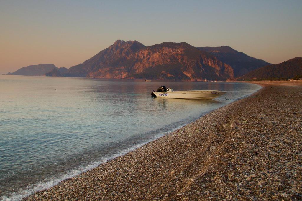 Portalimo Lodge Hotel - Adult Only +12 photo