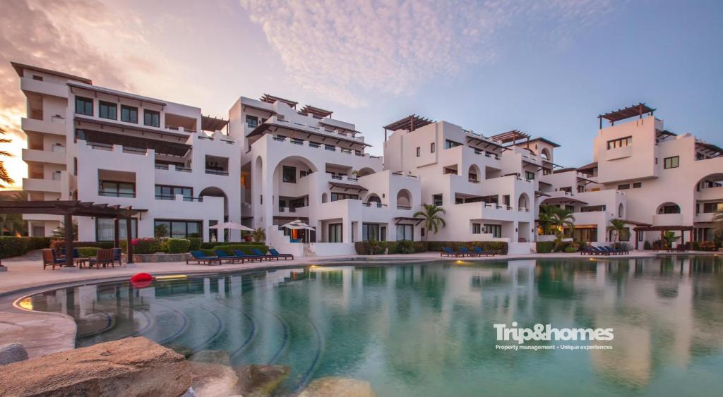 Casa Marvela at Playa de La Paz - 4br Beach front Villa, Access to Beach Club - 3