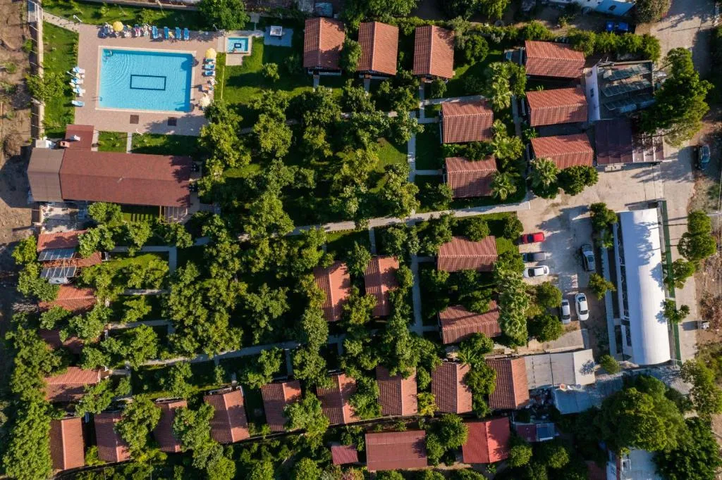 Apella Hotel, hotel in Cıralı