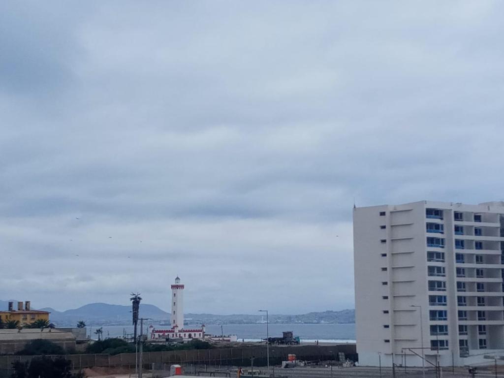 ALOJAMIENTO BAHIA PELICANOS EXTENSAS y AMPLIAS VISTAS AL JARDIN - 2