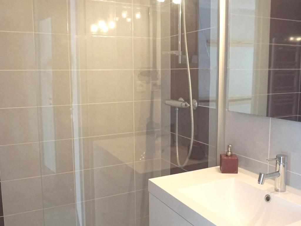 Location Studio Moderne 4 Pers, Parking, Vue Mer - FR-1-323-427 - 3