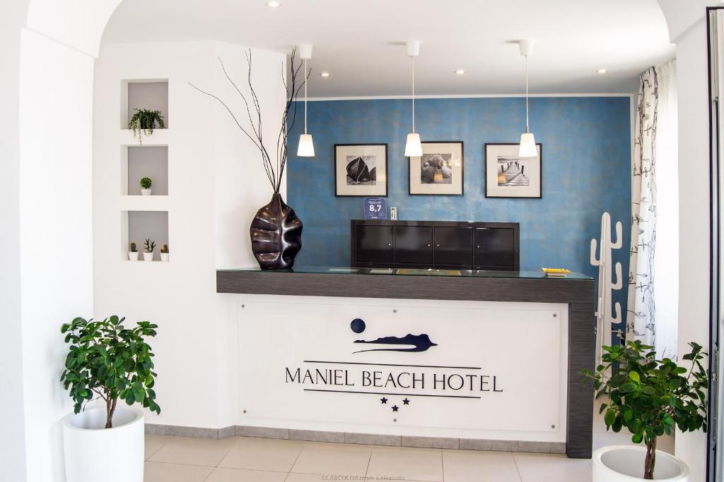 Maniel Beach Hotel - 5