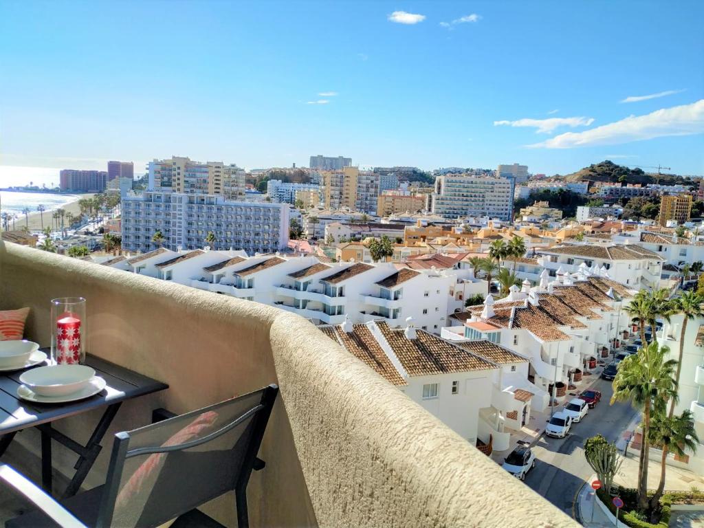 Deluxe Apartment in BenalBeach with Beach Views - 4