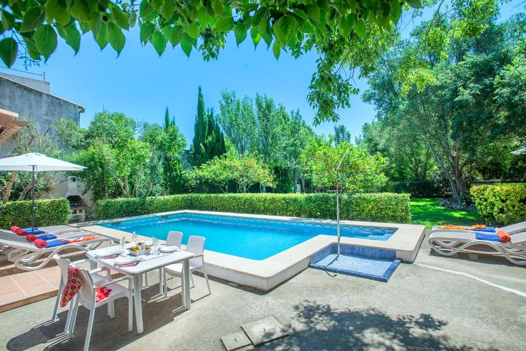 Owl Booking Villa Plomer - 2 Min Walk to the Old Town - 2