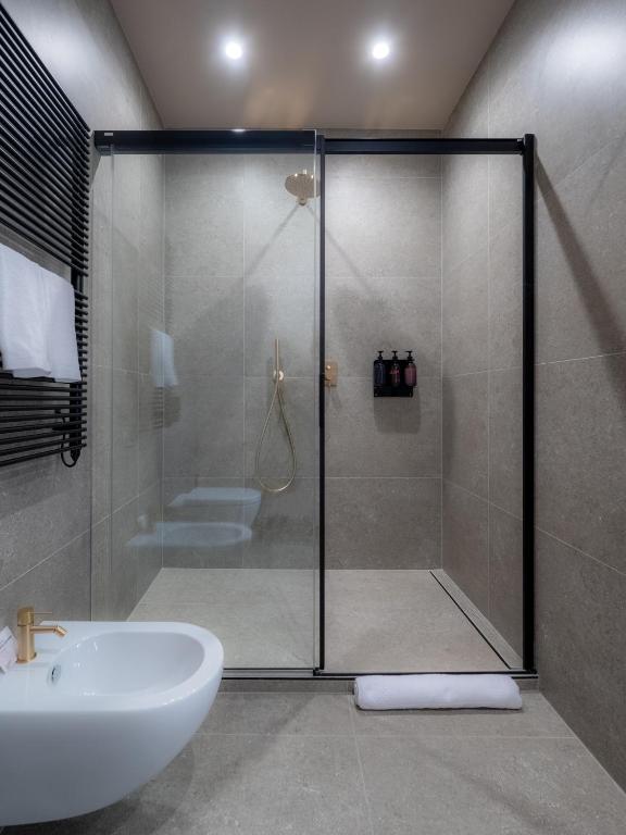 The Glam Boutique Hotel & Apt - 3