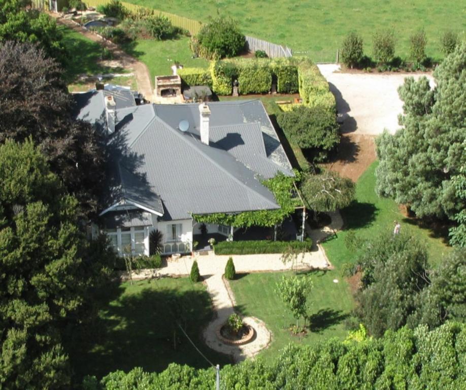 Willow Lodge photo