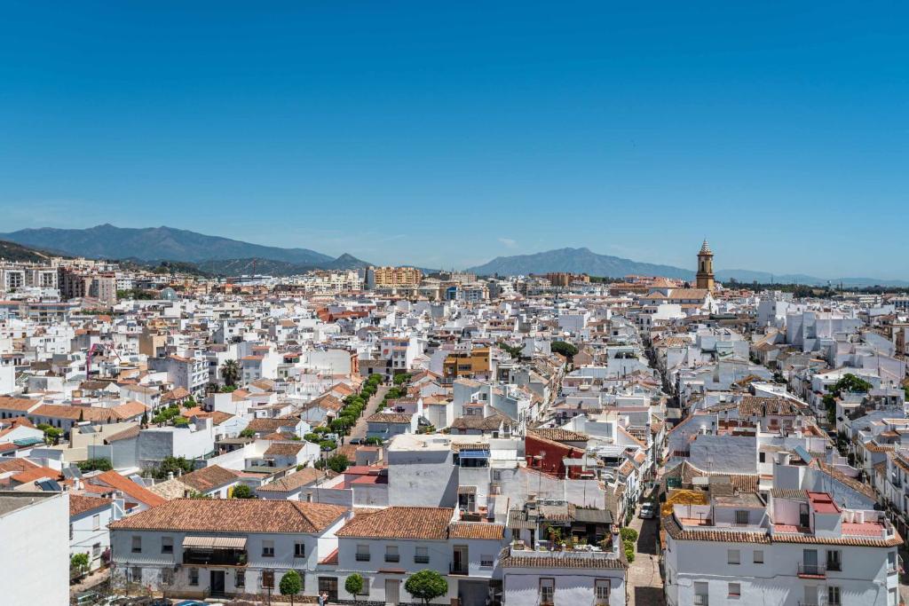 Selecta Estepona Roof Top Pool 3 - 4