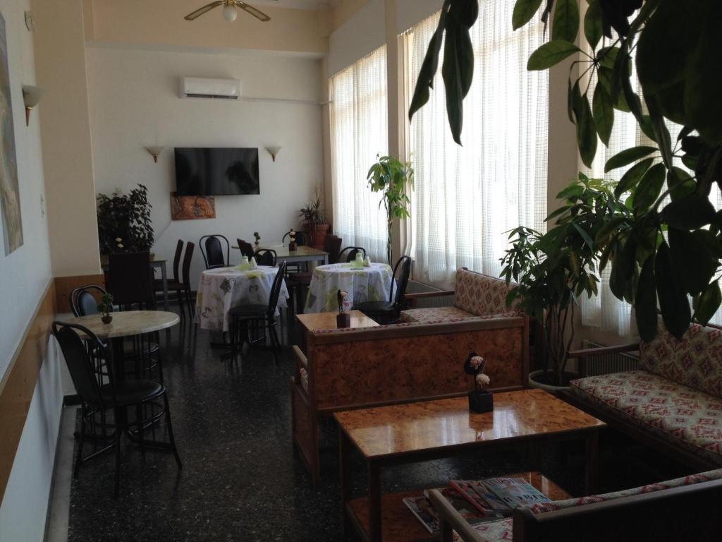 Aegli Hotel photo