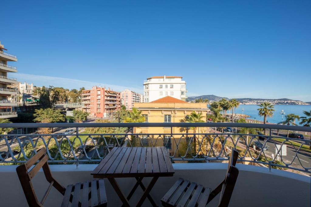 FAMILY APARTMENT SEA VIEW - 3