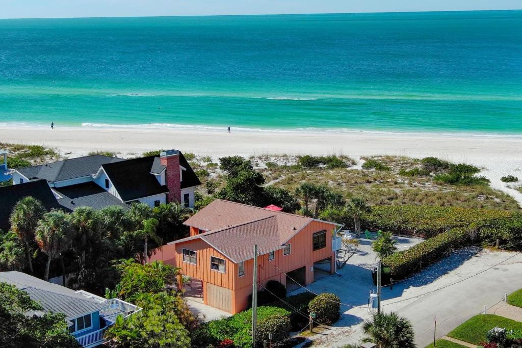 Breakers 3, Holmes Beach