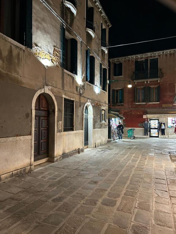 Lions Venice Guest house - 4