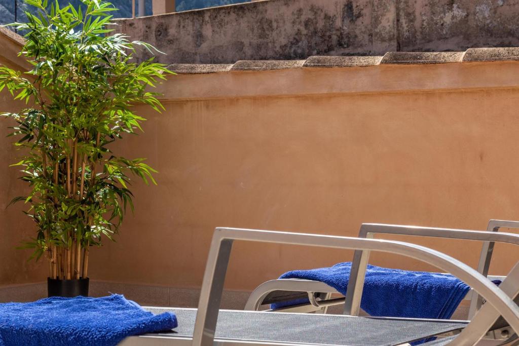 Historic Pollensa Townhouse Casa Roca Horta 4 Bedrooms - 4