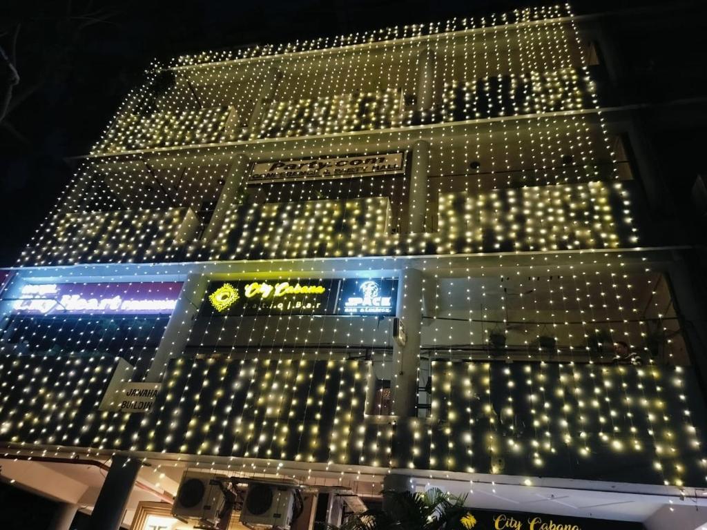 2. 호텔 시티 하트..