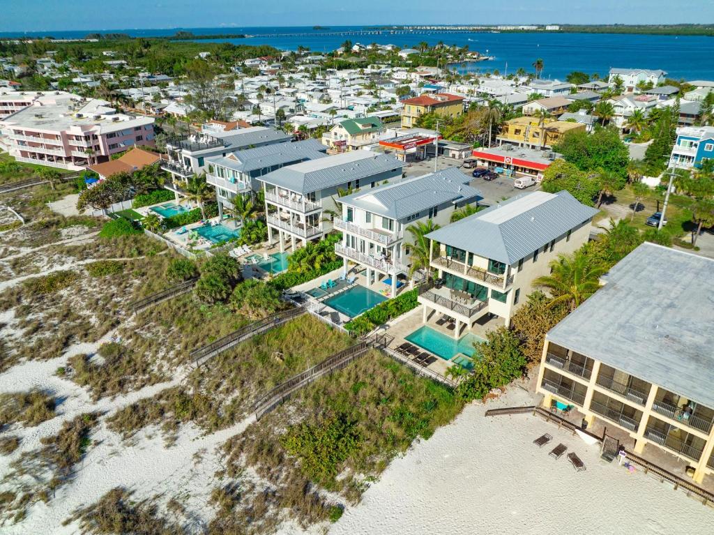Beach Side Paradise, Bradenton Beach