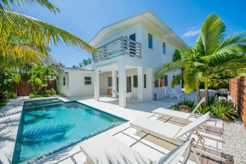 Sol y Mar, Holmes Beach