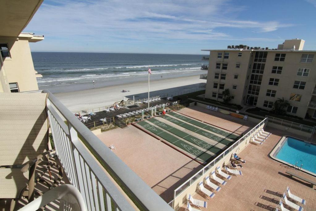 Visit this top floor property located on the no-drive beach with 2 complex pools!, New Smyrna Beach