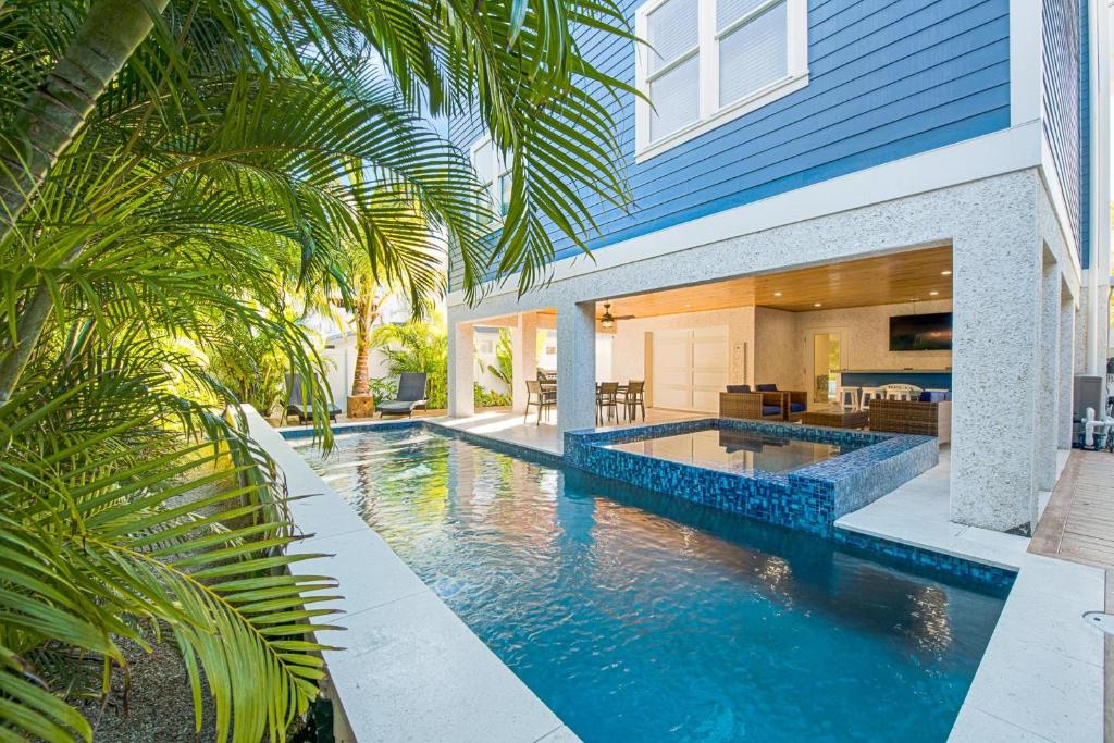 Sea Forever, Bradenton Beach