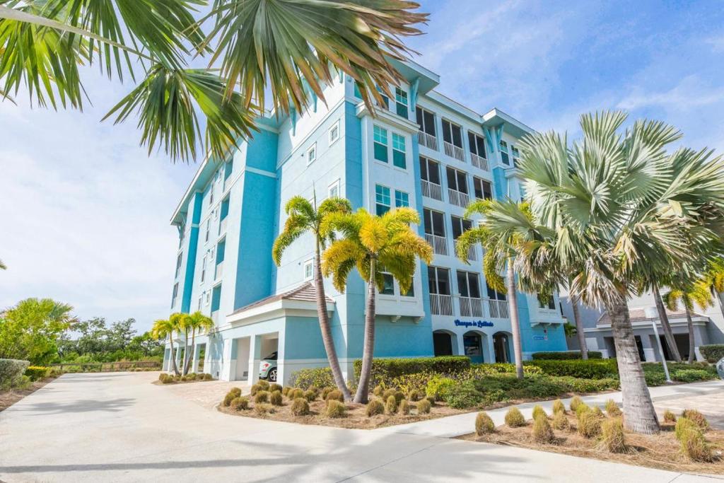 Changes in Latitude 403, Bradenton