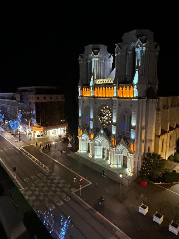 Studio NICE CENTRE sur Avenue Jean Medecin MER à 8 minutes de marche - 5