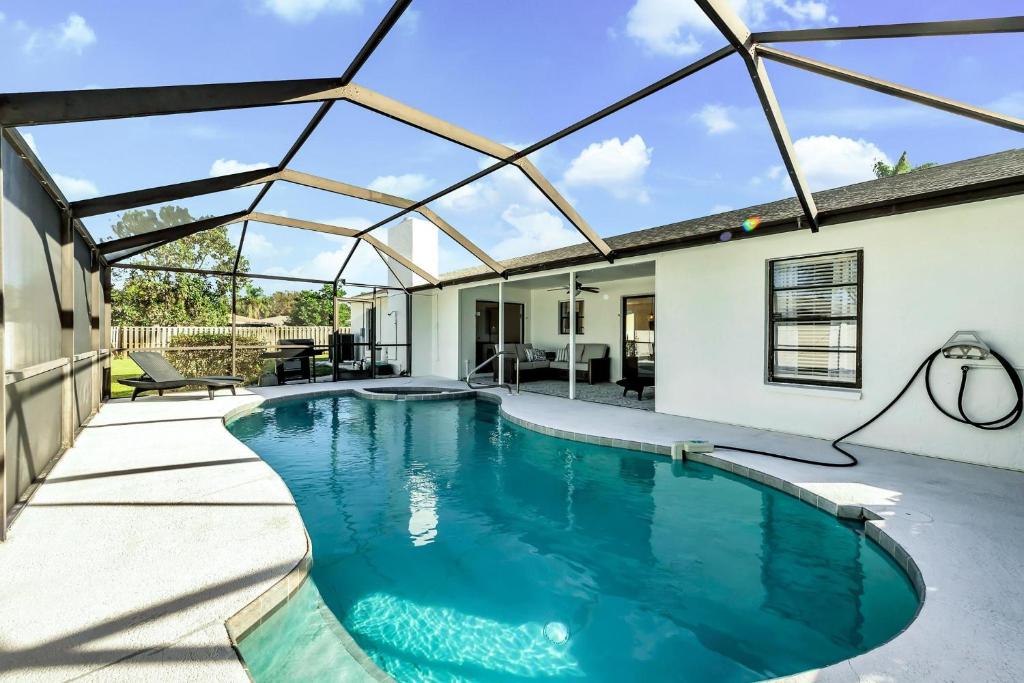 A Coastal Paradise, Bradenton