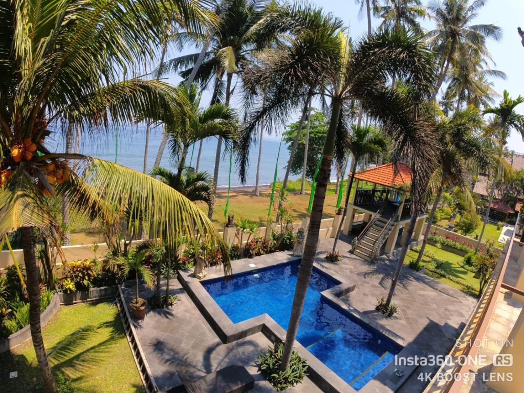 Jasri Ombak, Karangasem