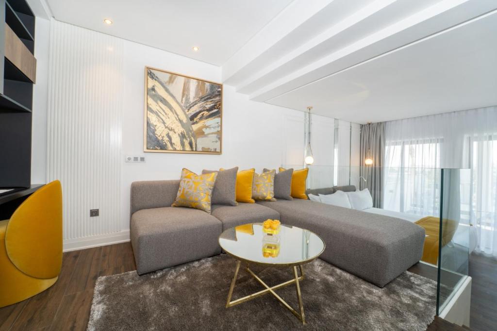 Petit Palace Suites Hotel — Hotel rooms in Agadir, Souss-Massa-Draa