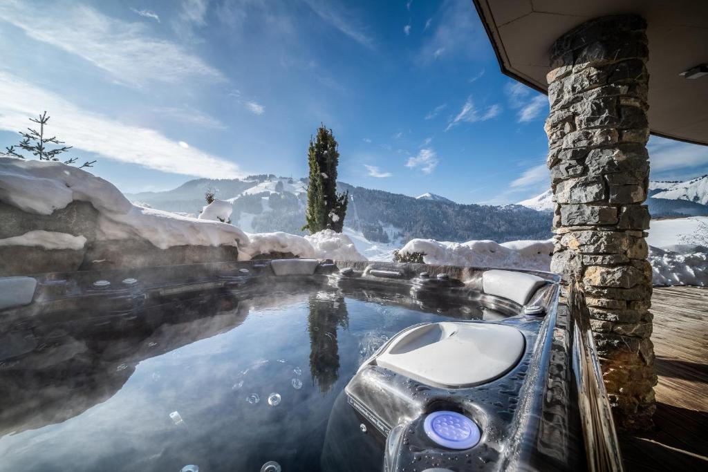 Chalet Omaroo Morzine - by EMERALD STAY - 4