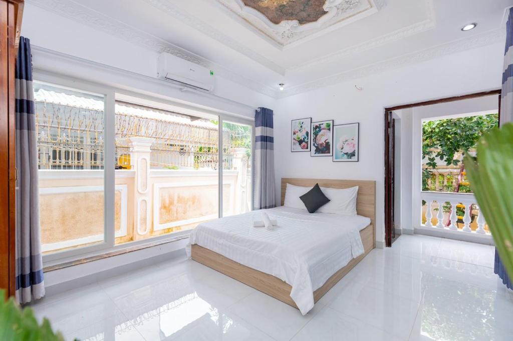 A5 Ngoc Tuoc - Villa Ho Boi Gan Bien Bai Sau - Free Bida + Karaoke