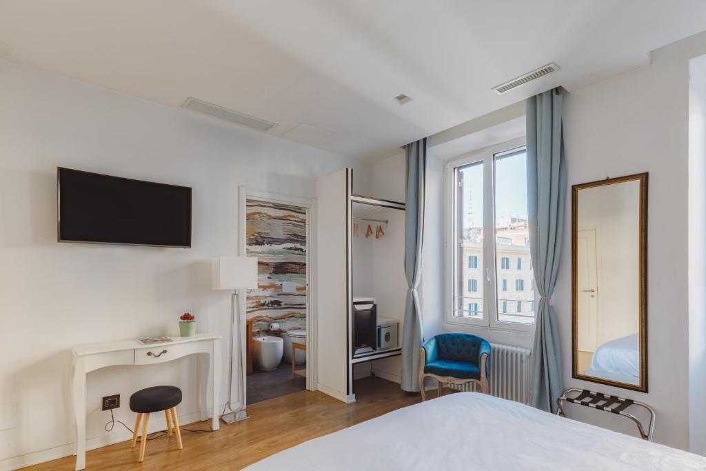 The Place Giuliana - 2