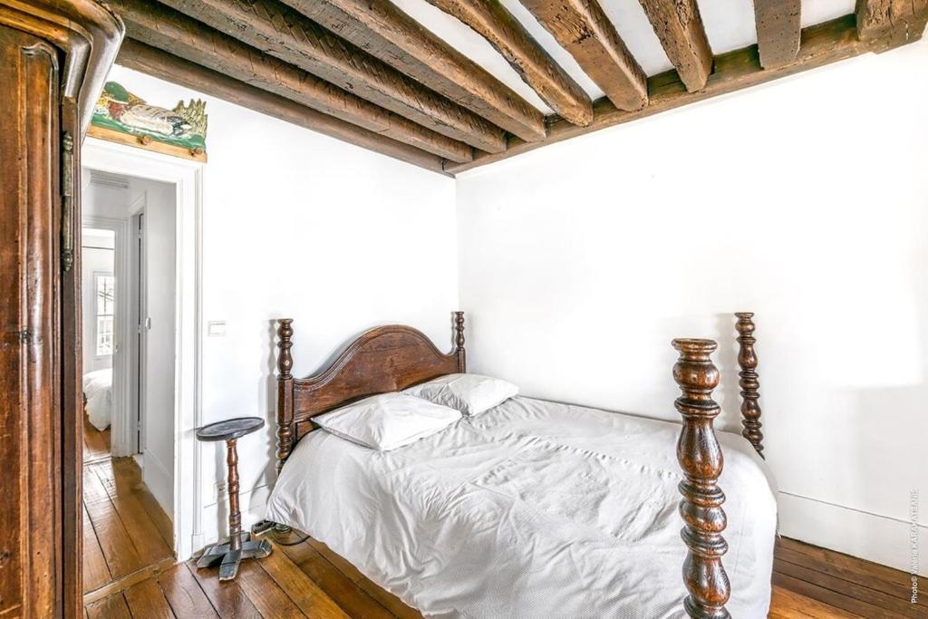 Ile Saint Louis - Quai d'Orleans 2bdr by B'Your Home - 3