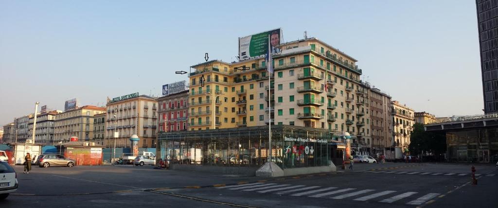 Exterior view, Top Floor Rentrooms Napoli in Naples